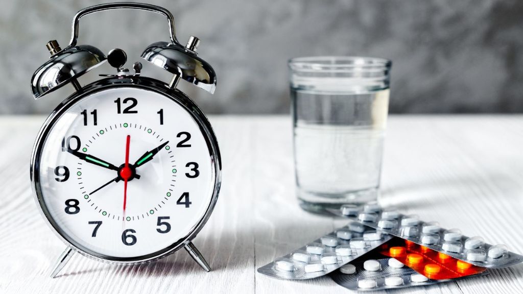 Uống thuốc đúng giờ đem lại hiệu quả tối đa khi sử dụng
