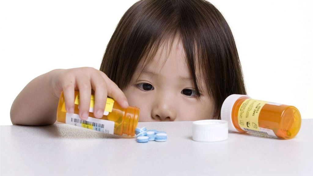 Bảo quản thuốc xa tầm tay trẻ em