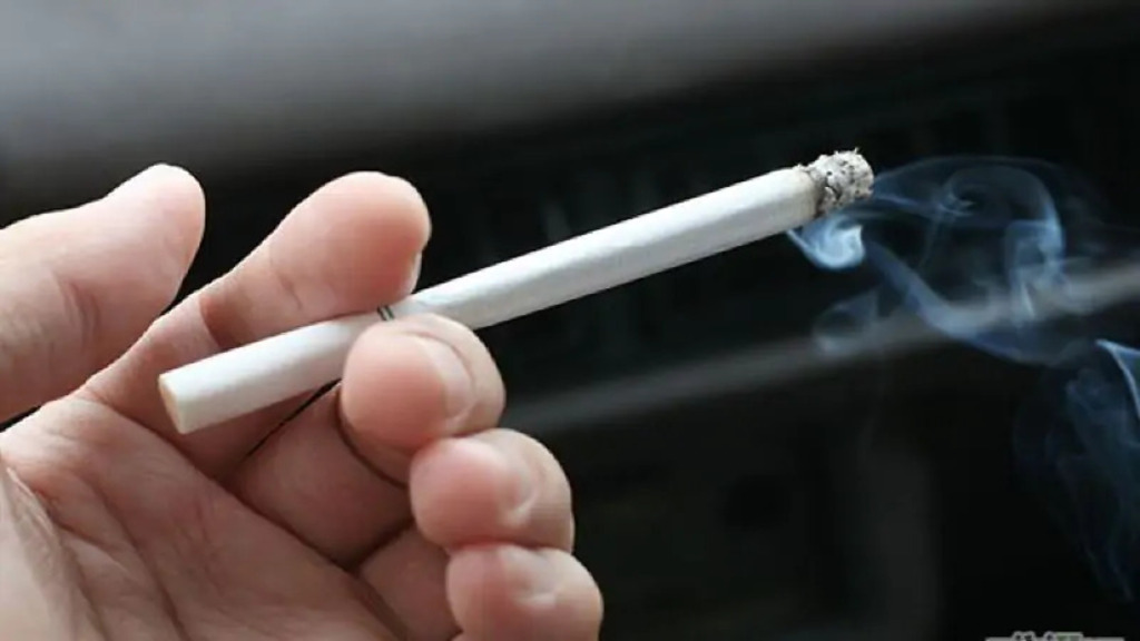 Thuốc lá là một trong những nguyên nhân gây bệnh động mạch vành.