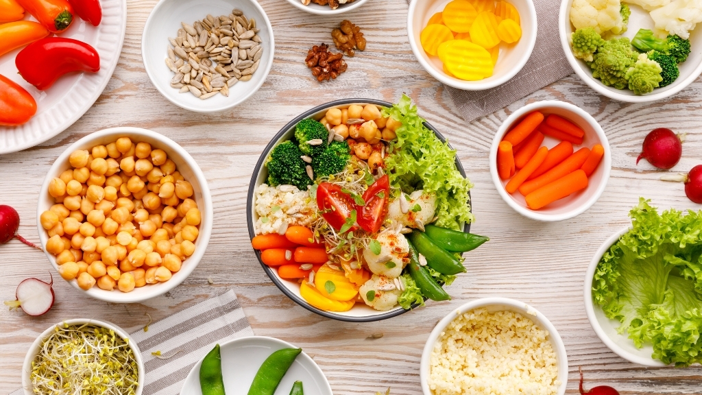Người bệnh cần phải xây dựng một chế độ ăn uống lành mạnh