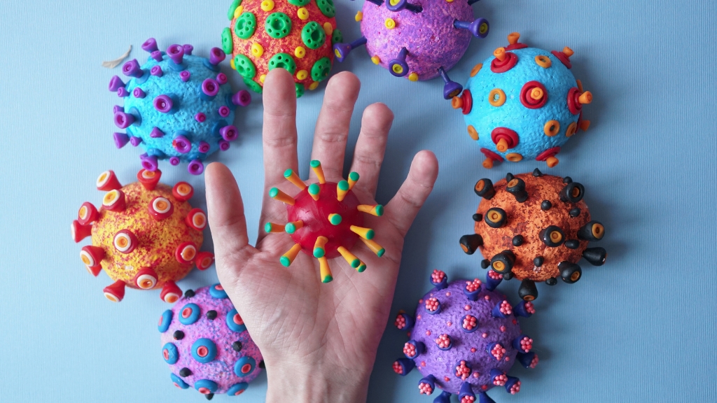 Vi khuẩn, virus thường là nguyên nhân gây ra các bệnh cảm